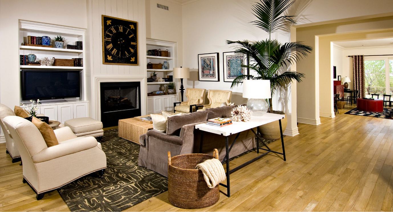 Interior home staging example of a Scotsdale home living room