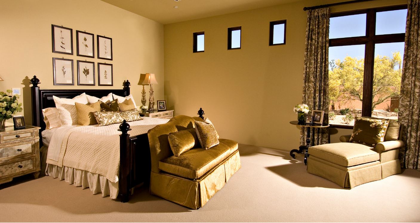 Master bedroom in Scottsdale home